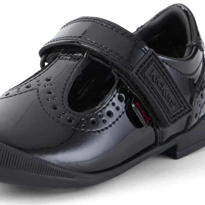 Bridie Brogue T-Vel Lackleder für Mädchen, schwarz Bridie Brogue T-Vel Lackleder für Mädchen, schwarz