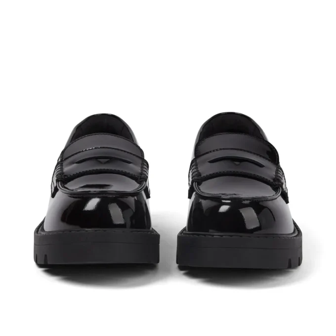 Kori Loafer für Damen aus Lackleder, schwarz Kori Loafer für Damen aus Lackleder, schwarz