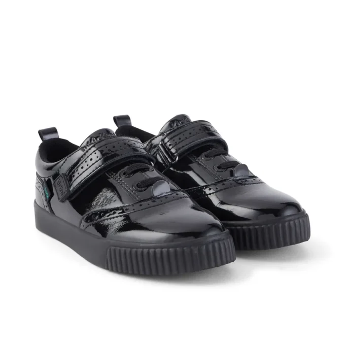 Tovni Brogue-Schuh für Mädchen aus schwarzem Lackleder Tovni Brogue-Schuh für Mädchen aus schwarzem Lackleder