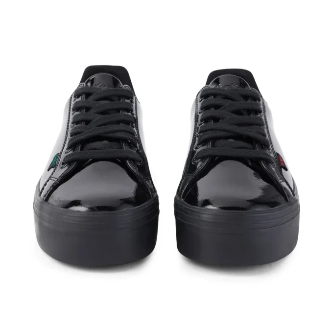 Tovni Stack für Damen aus schwarzem Lackleder Tovni Stack für Damen aus schwarzem Lackleder